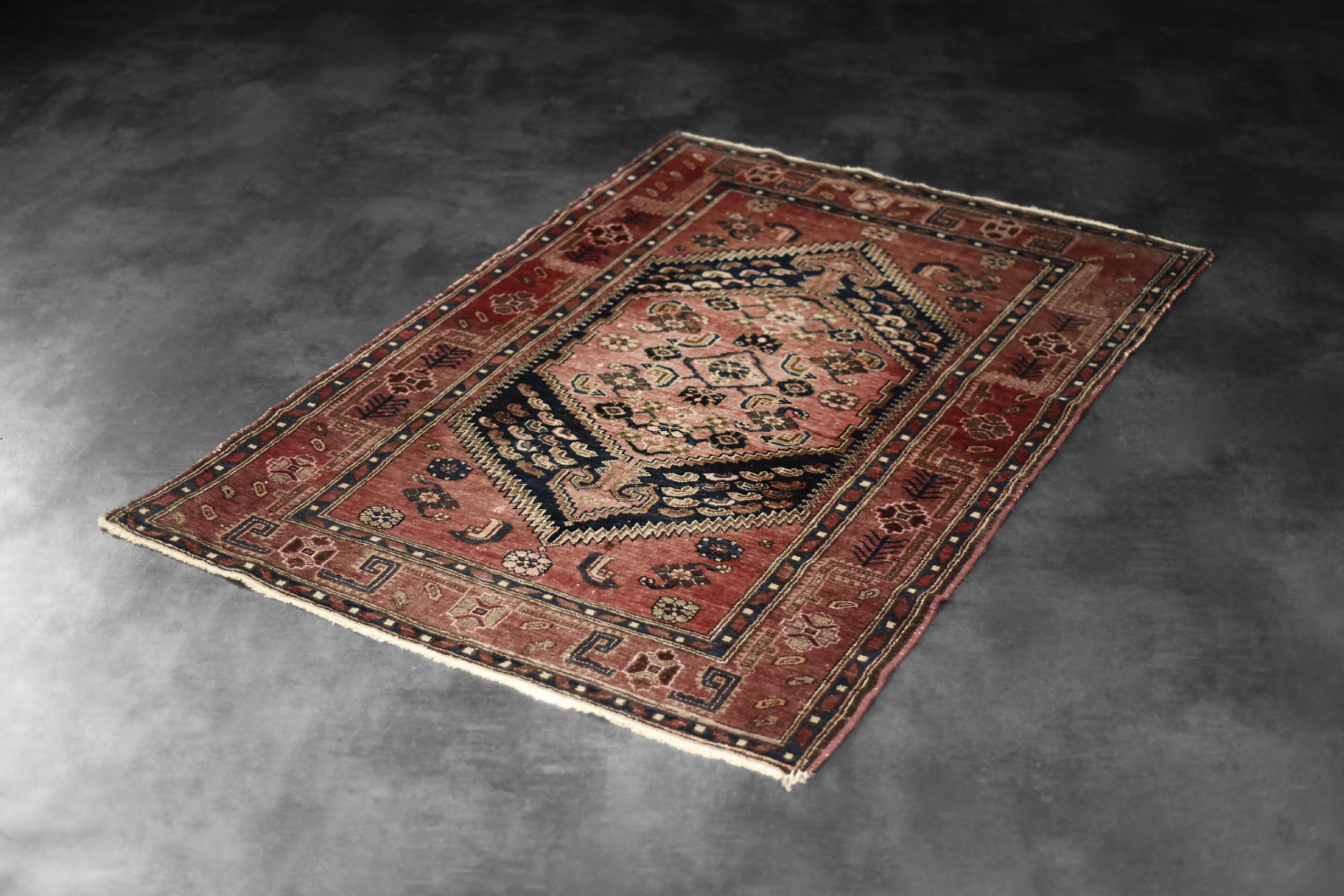 Vintage Hand-Woven Middle Eastern Oriental Hamadan Kamse Rug, 1960s