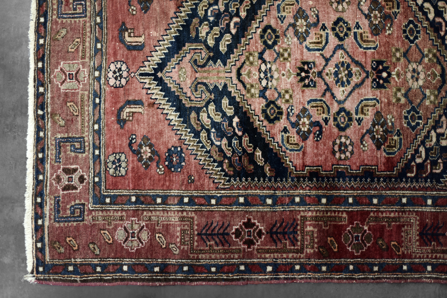 Vintage Hand-Woven Middle Eastern Oriental Hamadan Kamse Rug, 1960s