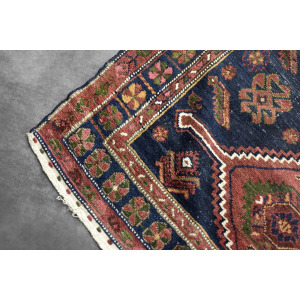Vintage Hand-Woven Oriental Nomadic Tribal Shiraz Qashqai Rug, 1940s