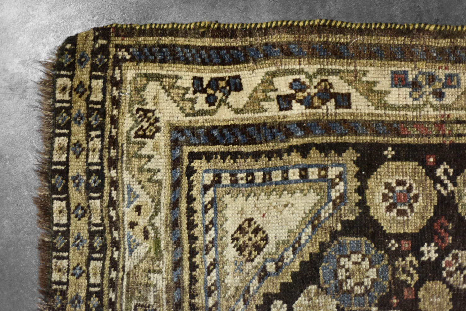 Vintage Hand-Woven Oriental Long Nomadic Qashqai Rug, 1920s