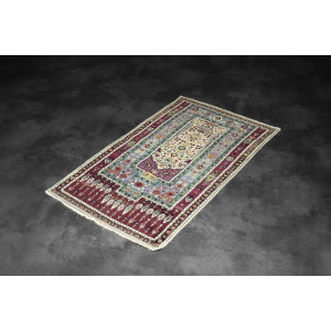 Vintage Hand-Woven Middle Eastern Oriental Baluch Prayer Rug, 1960s