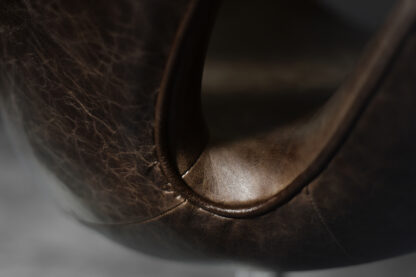 Mid-Century Danish Modern Brown Leather Swan Chair by Arne Jacobsen for Fritz Hansen, 1958 - Image 3