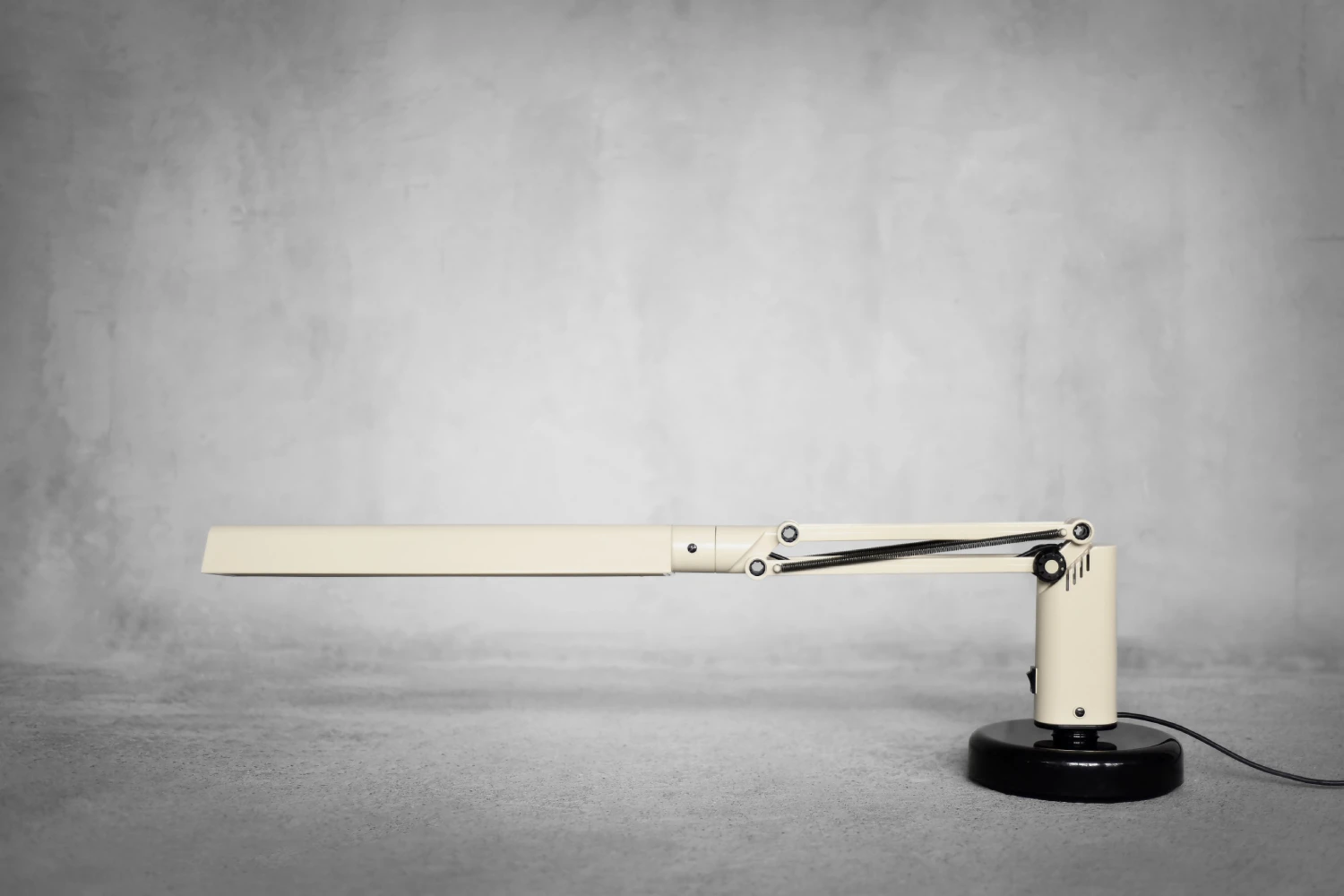 Vintage Mid-Century Scandianavian Modern Beige Plastic Lucifer Table Lamp by Tom Ahlström & Hans Ehrich for Fagerhults, 1975