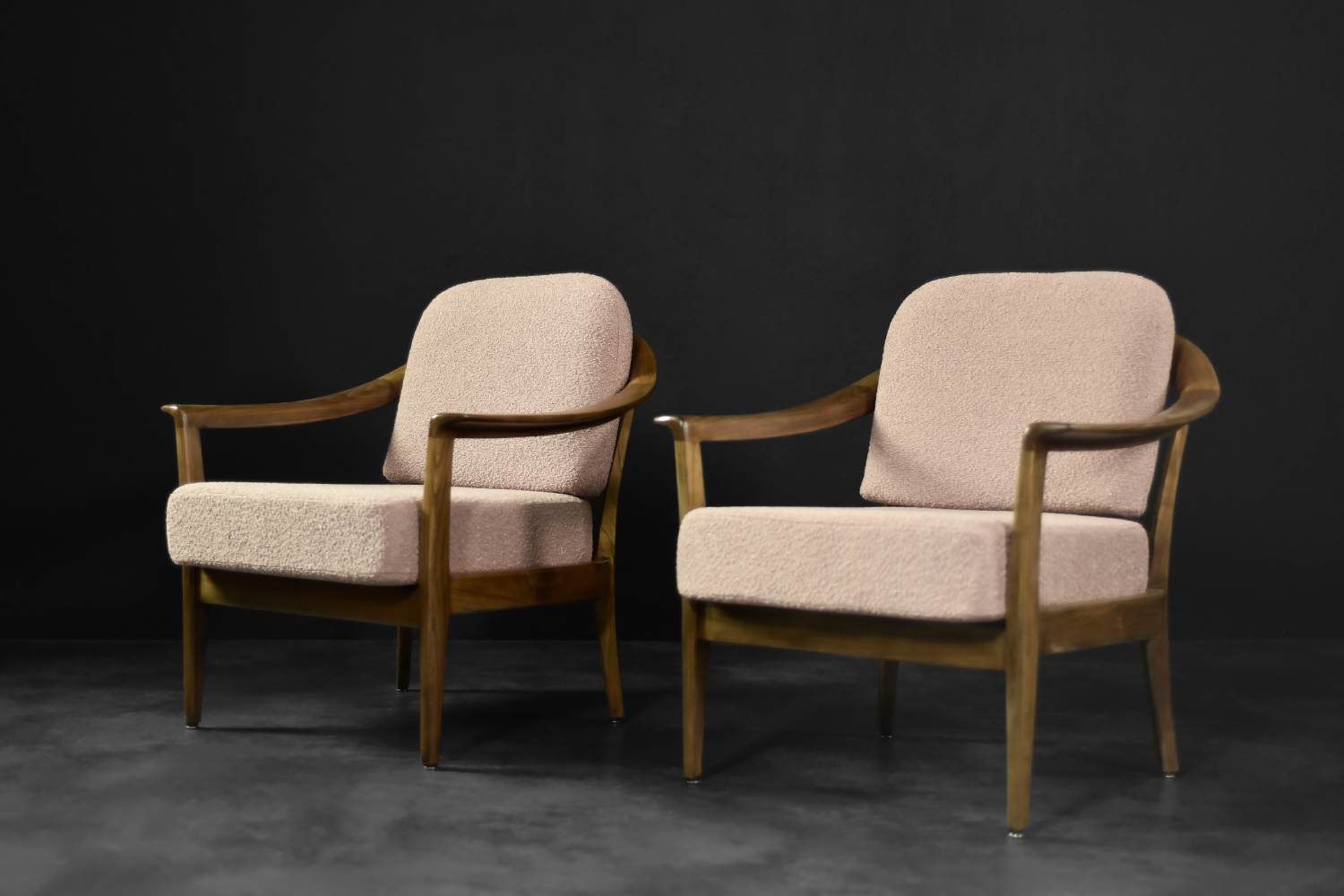 Mid-Century German Modern Elegant Cherry Wood & Dirty Pink Fabric Armchairs from Wilhelm Knoll, 1970s, Set of 2