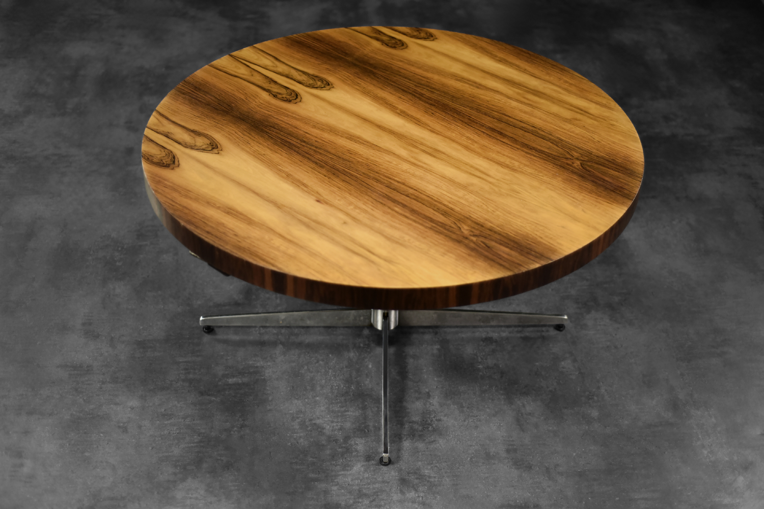 Vintage Mid-Century German Modern Round Rosewood Coffee Table from Ilse Möbel, 1970s