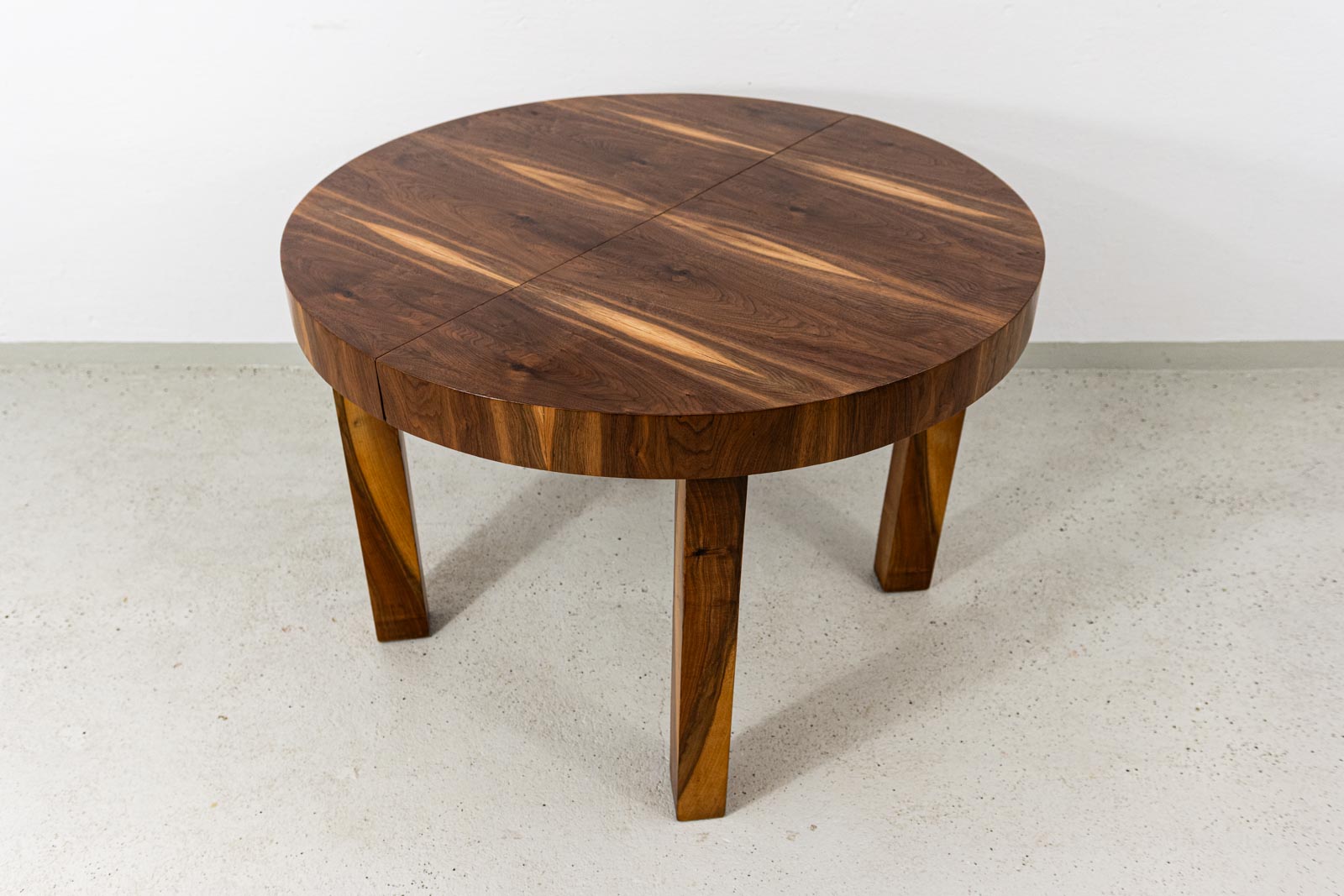 Round Extendable Dining Table, Poland, 1950's