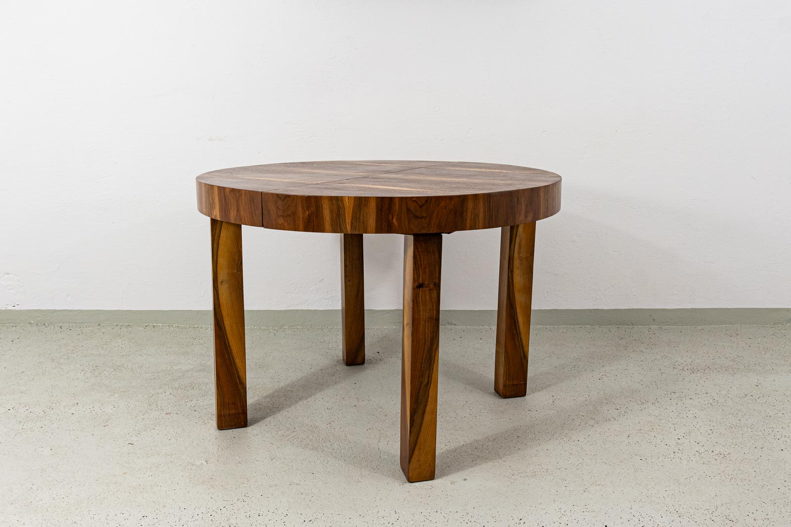 Round Extendable Dining Table, Poland, 1950's