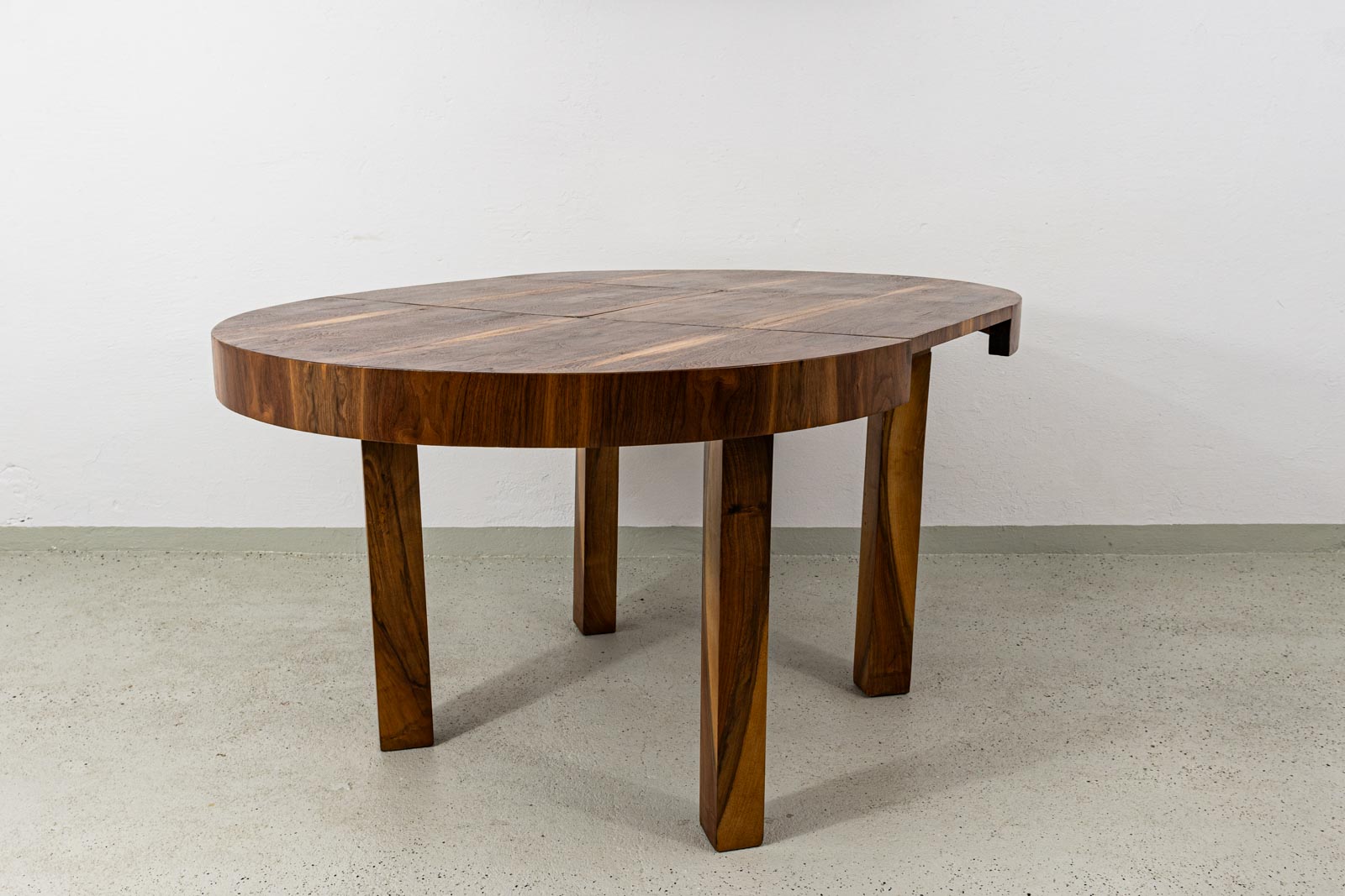 Round Extendable Dining Table, Poland, 1950's