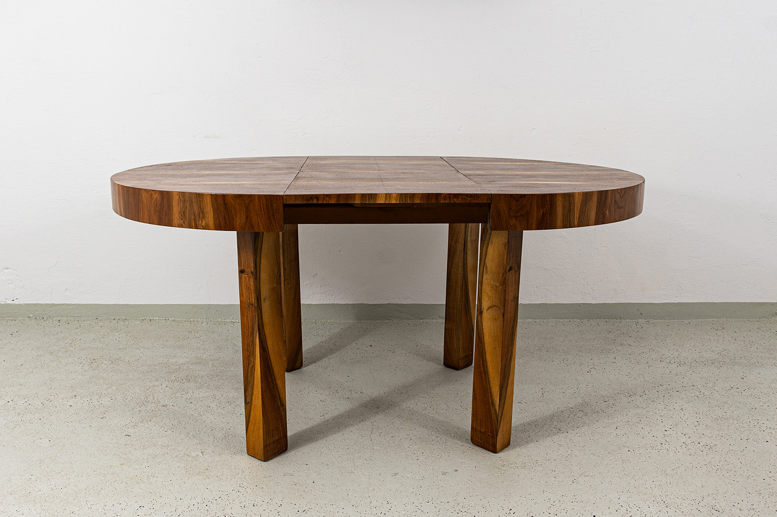 Round Extendable Dining Table, Poland, 1950's
