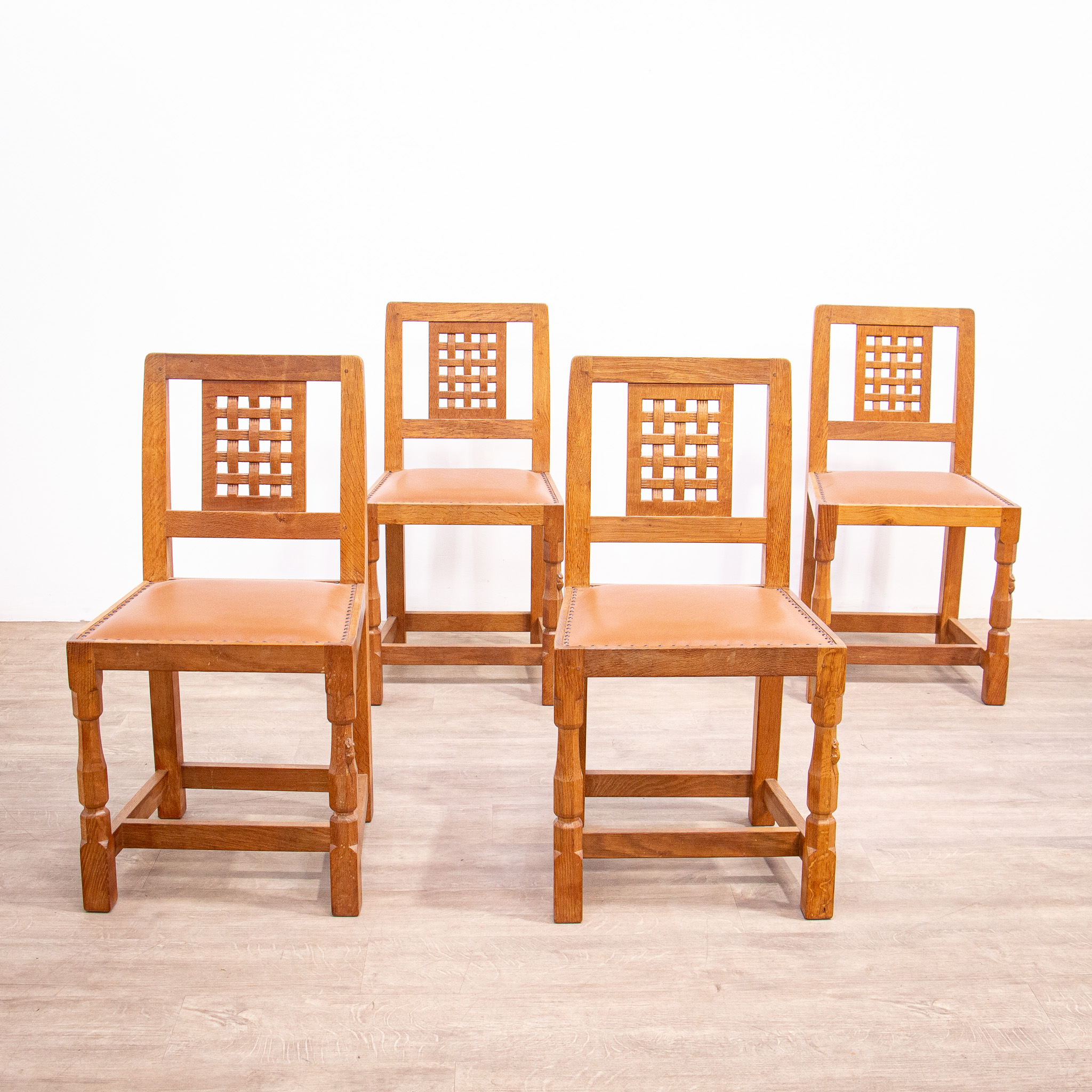 ‘Mouseman’ Solid Oak Table & Chairs by Robert Thompson