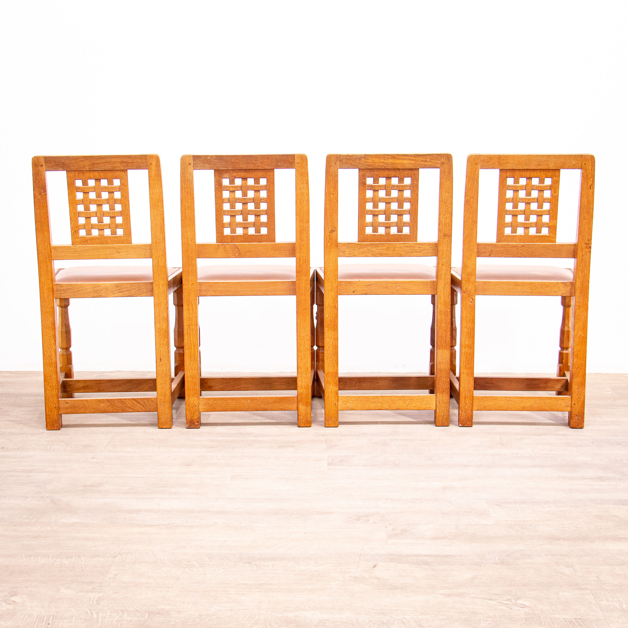 ‘Mouseman’ Solid Oak Table & Chairs by Robert Thompson
