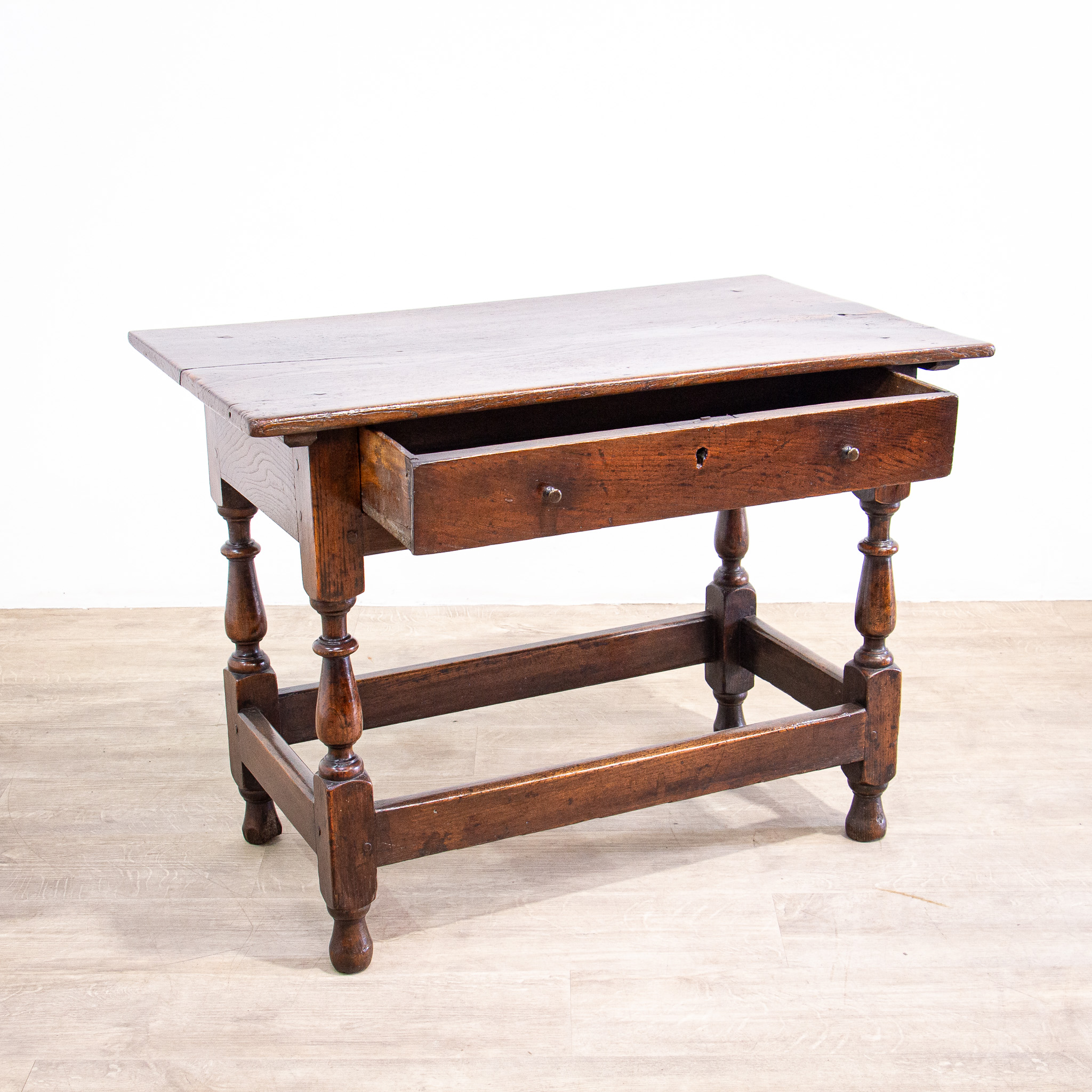 Queen Anne Elm Side Table with Drawer