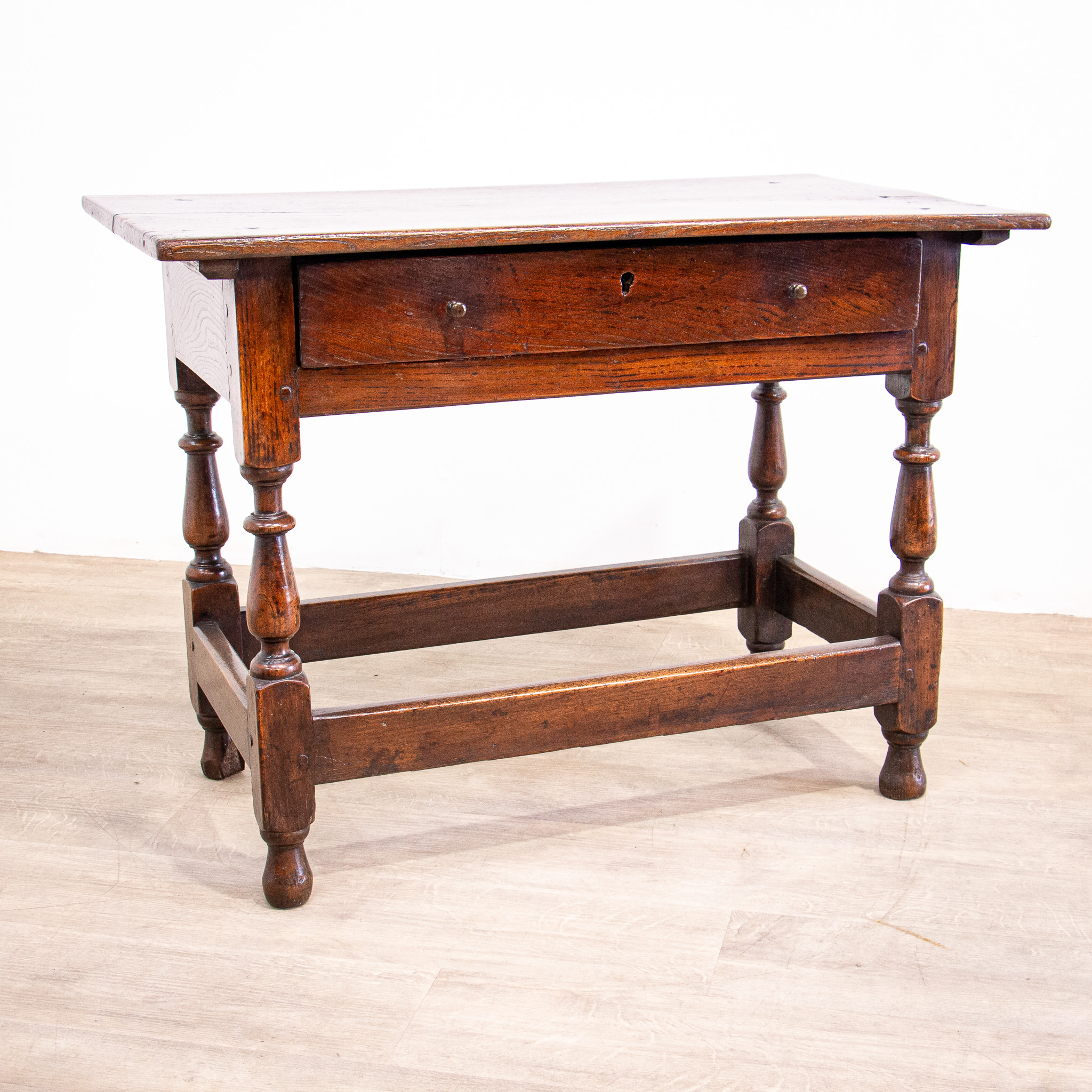 Queen Anne Elm Side Table with Drawer