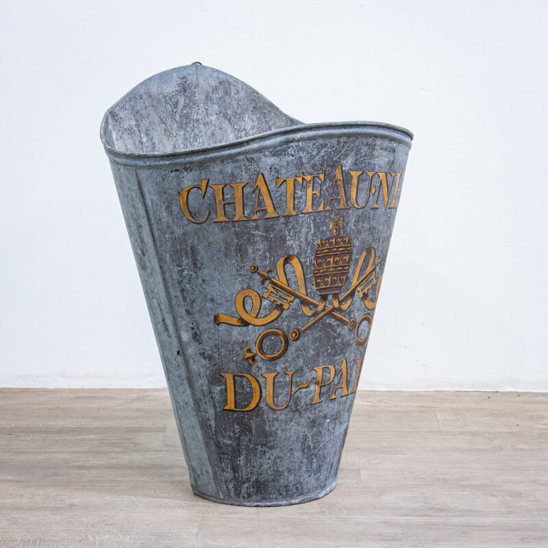 Chateau Neuf Du Pape Grape Hod Grey