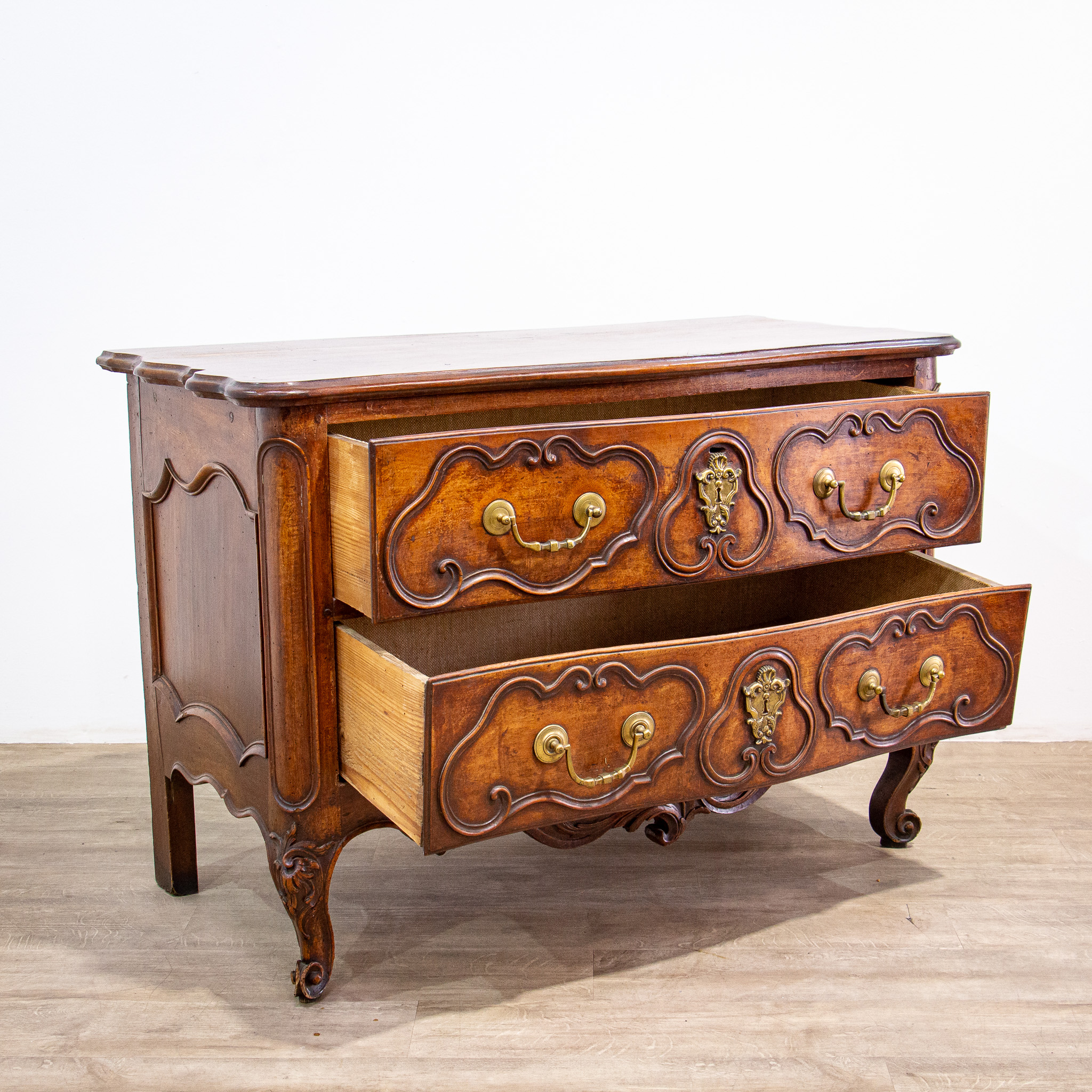 Louis XV French Walnut Provincial Commode