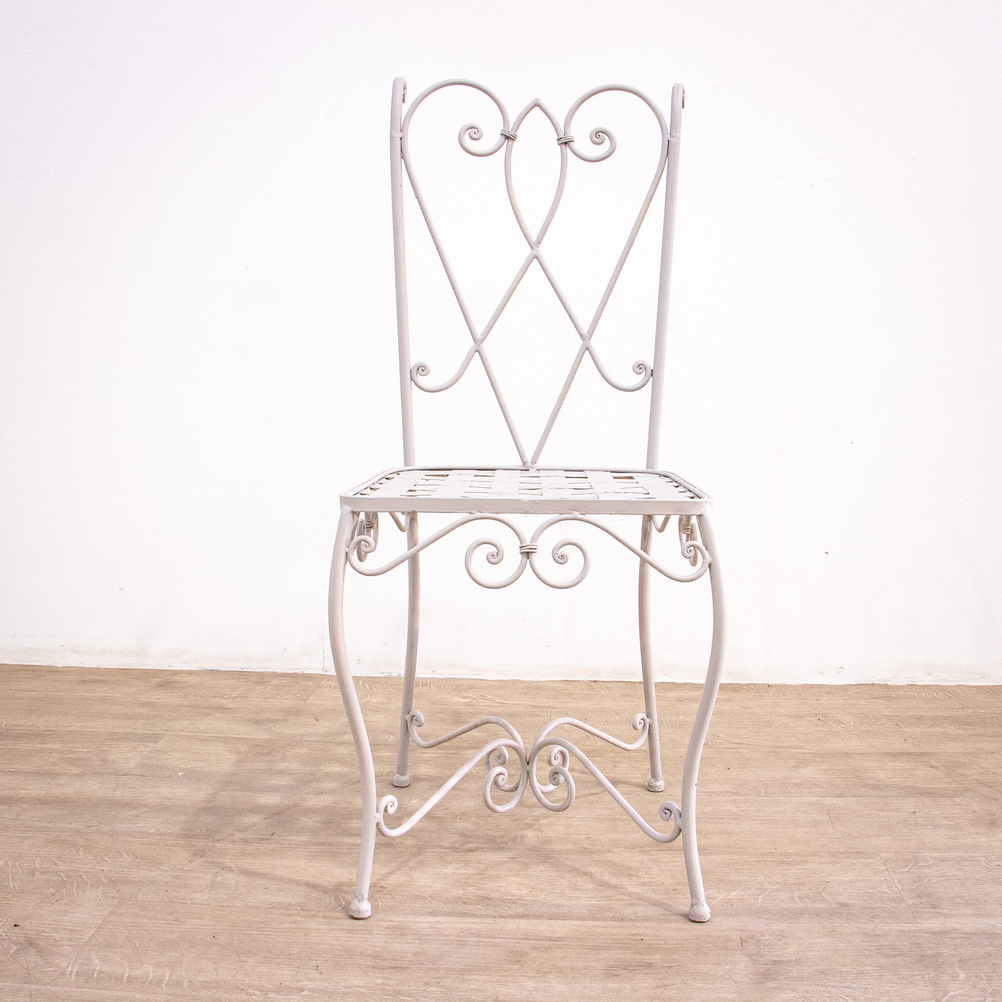 Iron Circular Garden Table with 6 Chairs