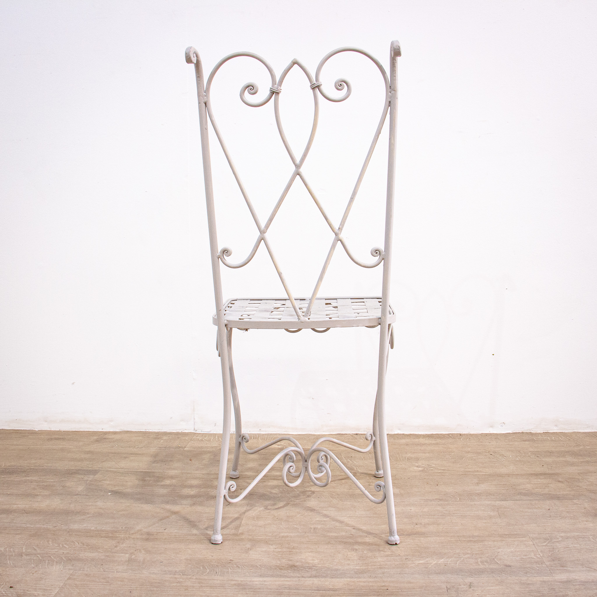Iron Circular Garden Table with 6 Chairs