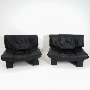 Pair of Slipper Chairs by Nicoletti Salotti, 1980