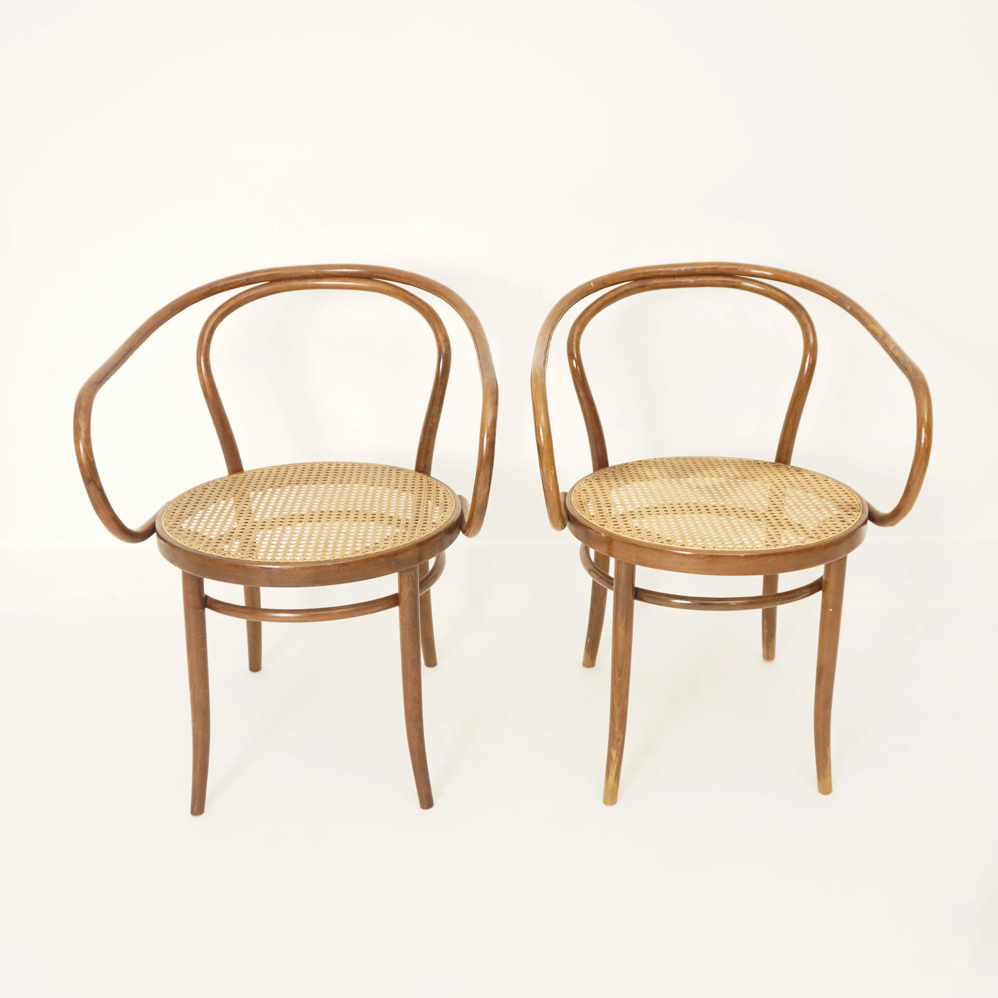 ‘209’ Set of four Chair Ligna Drevounia