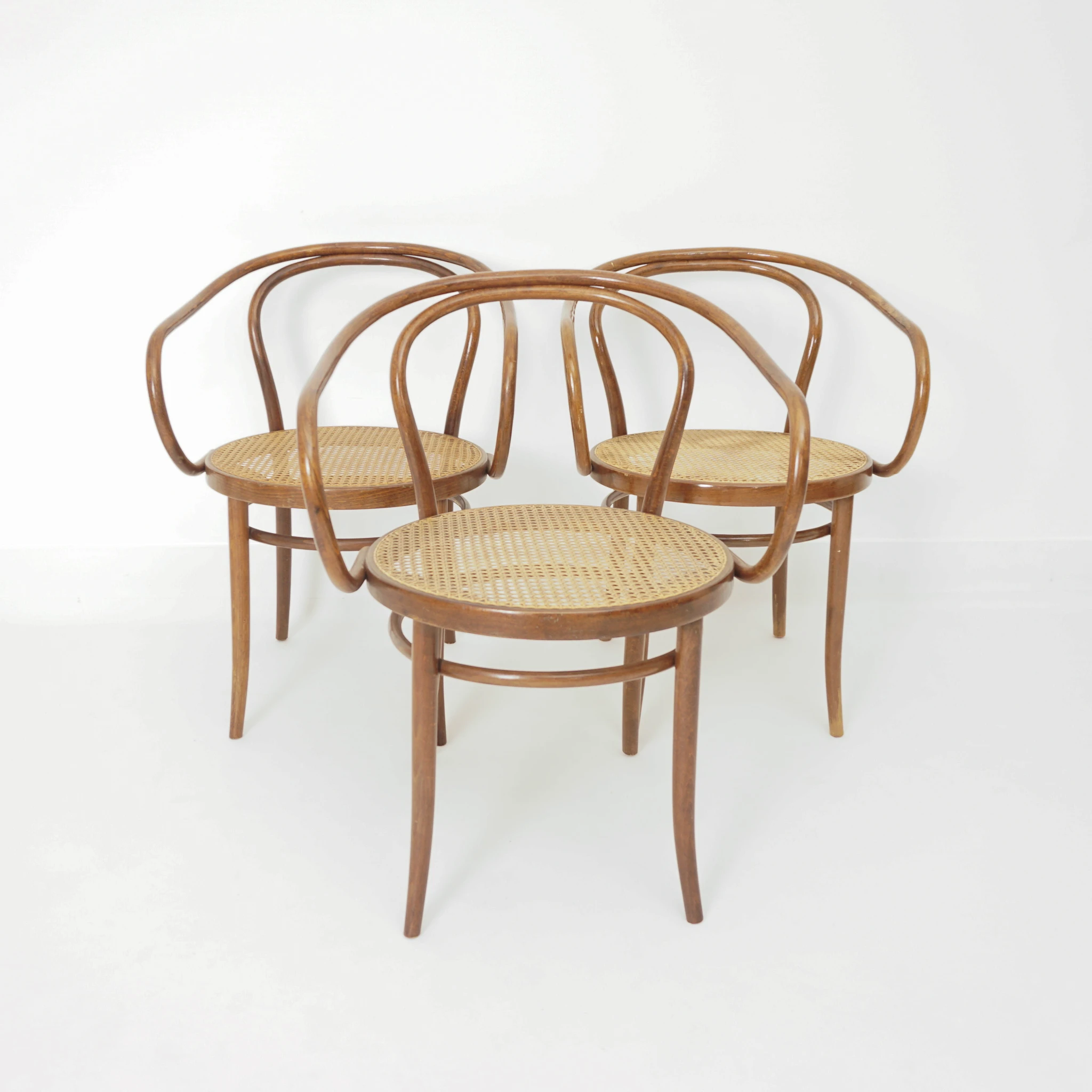 ‘209’ Set of four Chair Ligna Drevounia