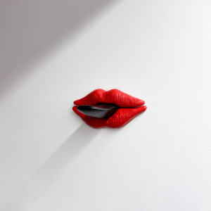 Tongue Hook by De Pas, D’Urbino, Lomazzi, 1996