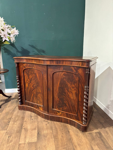 Antique Mahogany Chiffonier