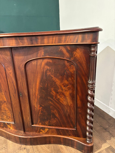 Antique Mahogany Chiffonier