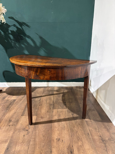 Antique Mahogany D End Table