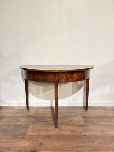 Antique Mahogany D End Table