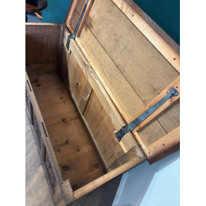 Antique Oak Coffer With Quadruple Panel Front