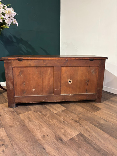 Antique Oak Coffer With Quadruple Panel Front