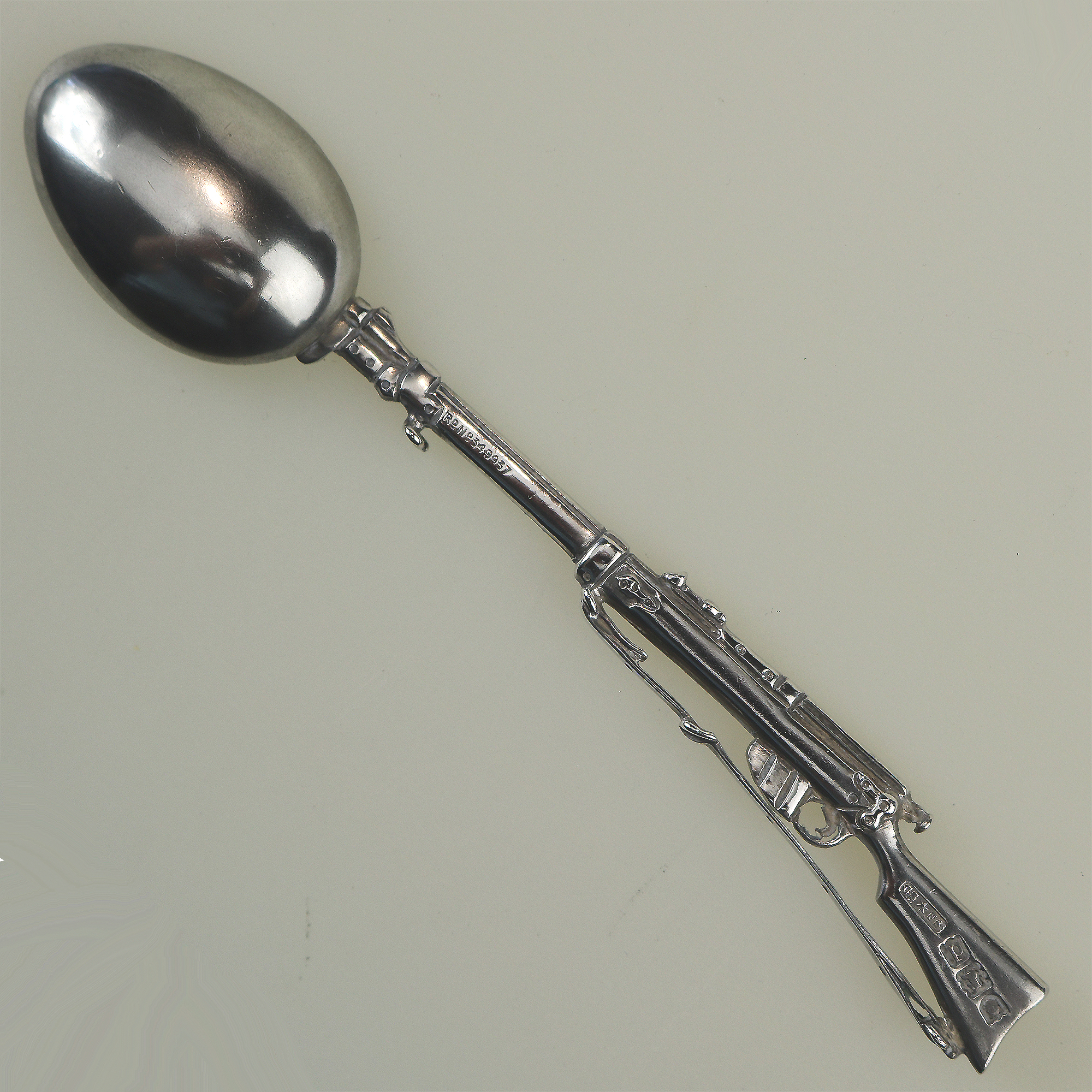 A scarce antique solid silver novelty rifle Militaria Boer War Spoon 19g C.1899