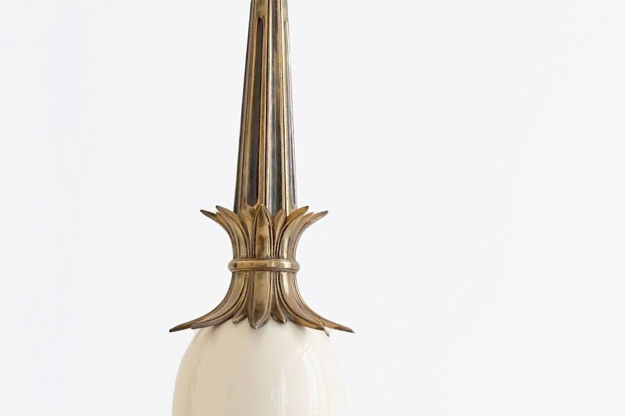 Bronze And Porcelain Ostrich Table Lamp In The Style Of Maison Baguès, 20th Century