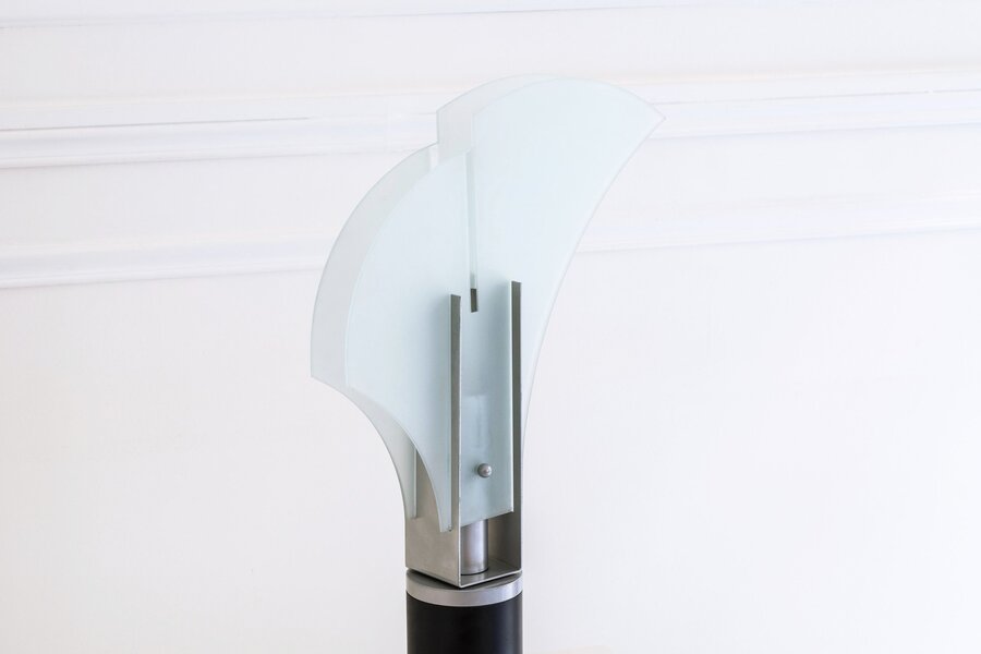 Carla Venosta – Mezzo Alfiere Table Lamp