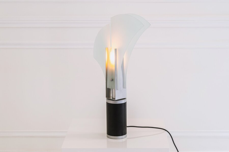 Carla Venosta – Mezzo Alfiere Table Lamp
