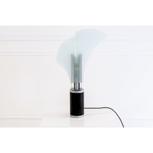 Carla Venosta – Mezzo Alfiere Table Lamp
