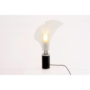 Carla Venosta – Mezzo Alfiere Table Lamp