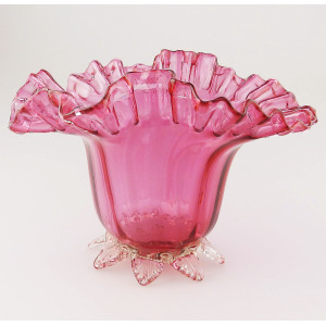 A very pretty antique Victorian cranberry art glass Bowl 18.5cm width C.19thC