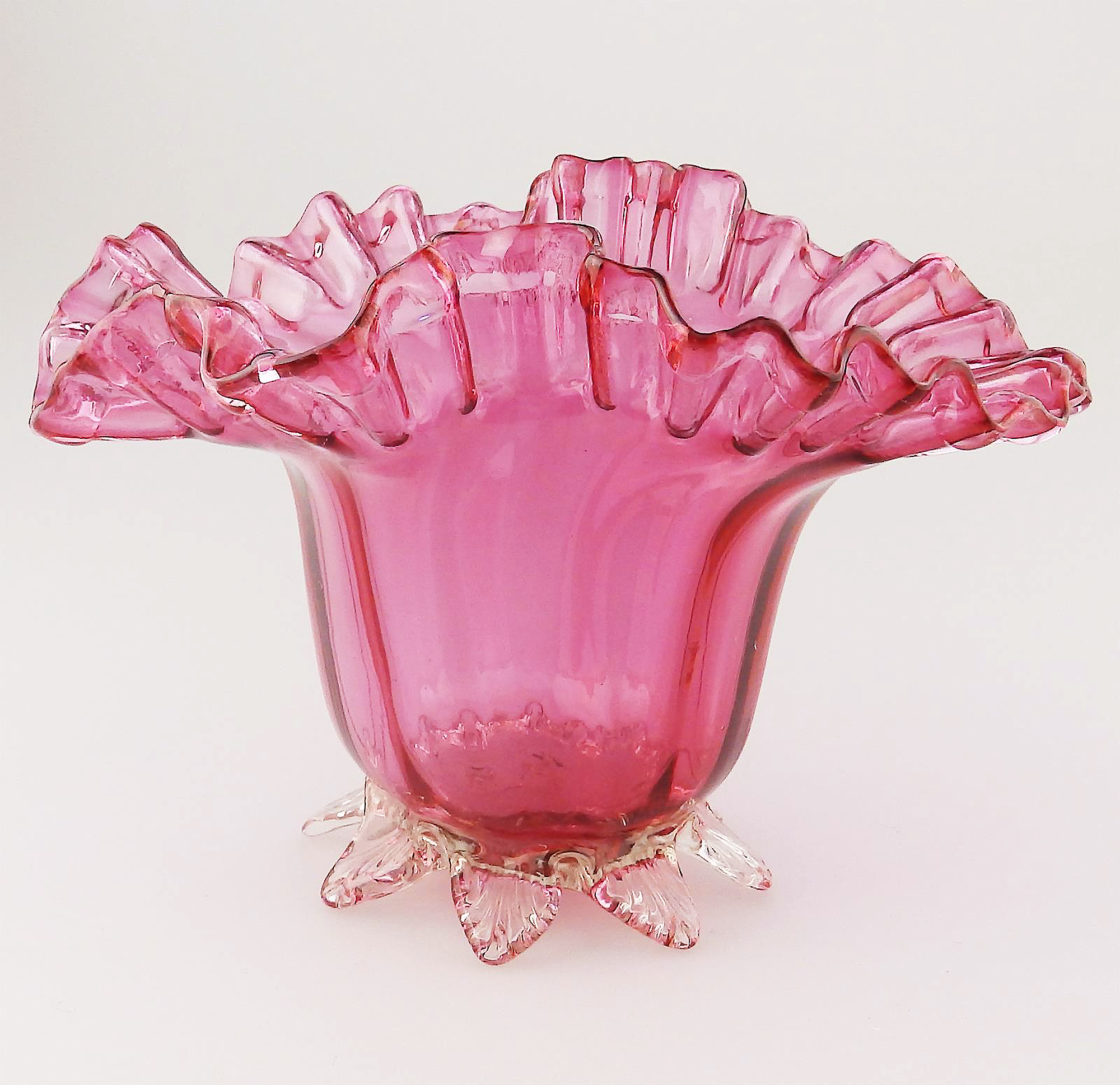 A very pretty antique Victorian cranberry art glass Bowl 18.5cm width C.19thC