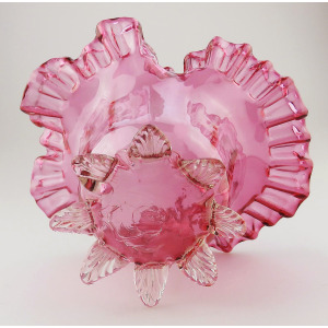 A very pretty antique Victorian cranberry art glass Bowl 18.5cm width C.19thC