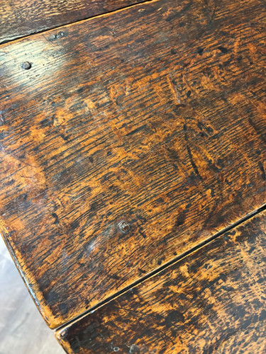 Early Georgian Oak Drop Leaf Gateleg Table