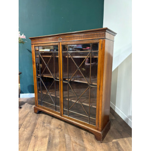 Edwardian Mahogany Astral Glazed Bookcase / Display Cabinet