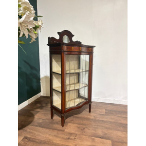 Edwardian Mahogany Serpentine Fronted Display Cabinet