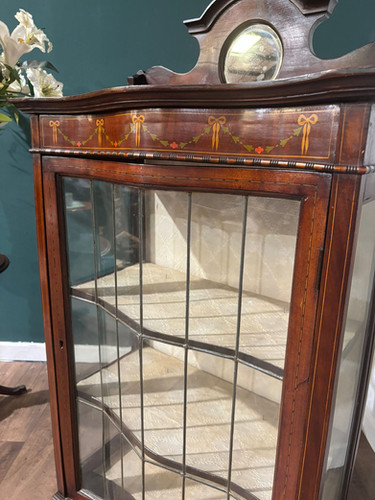 Edwardian Mahogany Serpentine Fronted Display Cabinet