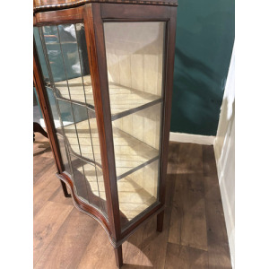 Edwardian Mahogany Serpentine Fronted Display Cabinet