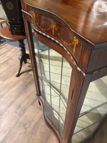 Edwardian Mahogany Serpentine Fronted Display Cabinet