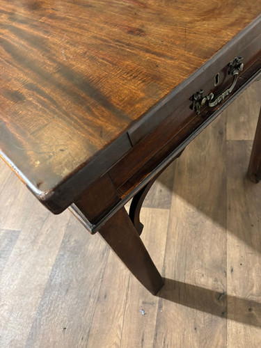 Edwardian Mahogany Table With Drawers