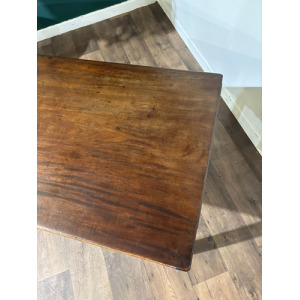 Edwardian Mahogany Table With Drawers