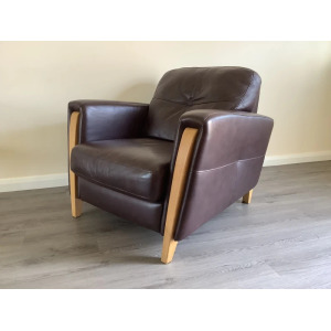 Ercol Windsor 735 Pandora Coffee Table In Golden Dawn.