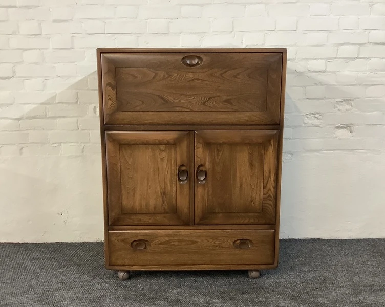 Ercol Windsor 469 Serving Cabinet/Bureau In Golden Dawn.